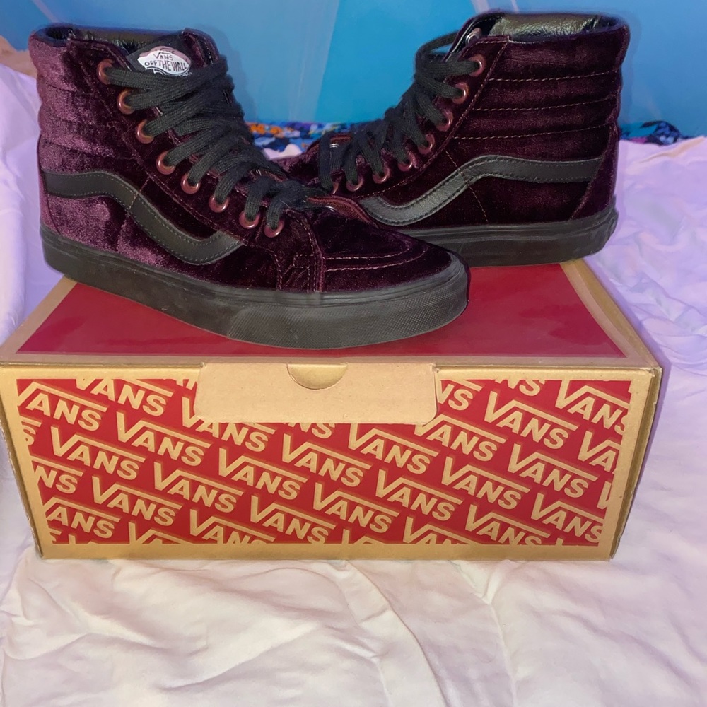 Crushed velvet Vans SK8-Hi